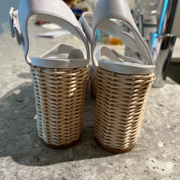 Jeffrey Campbell Amma Sandal - worn once - Picture 4 of 6